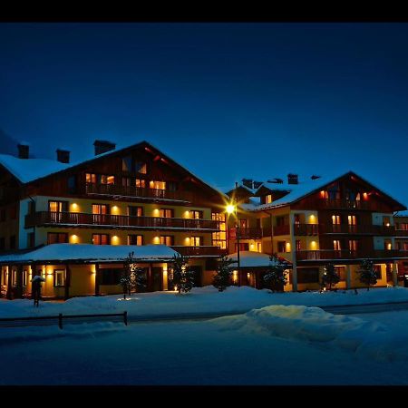 Appartamento Jardin Des Alpes. La Thuile Exterior photo